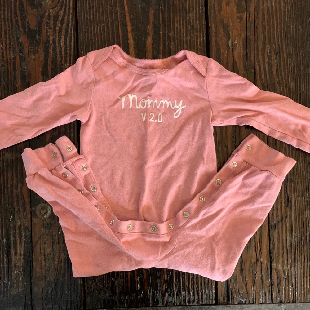 Mini mommy sleeper